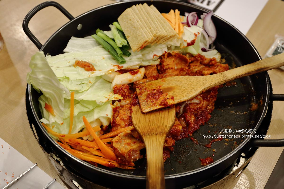 【食||桃園】Omaya春川炒雞–莊敬店〜預備要來把菜單全制霸了！OMAYA創始店/桃園韓式料理/藝文特區韓式料理(已歇業)