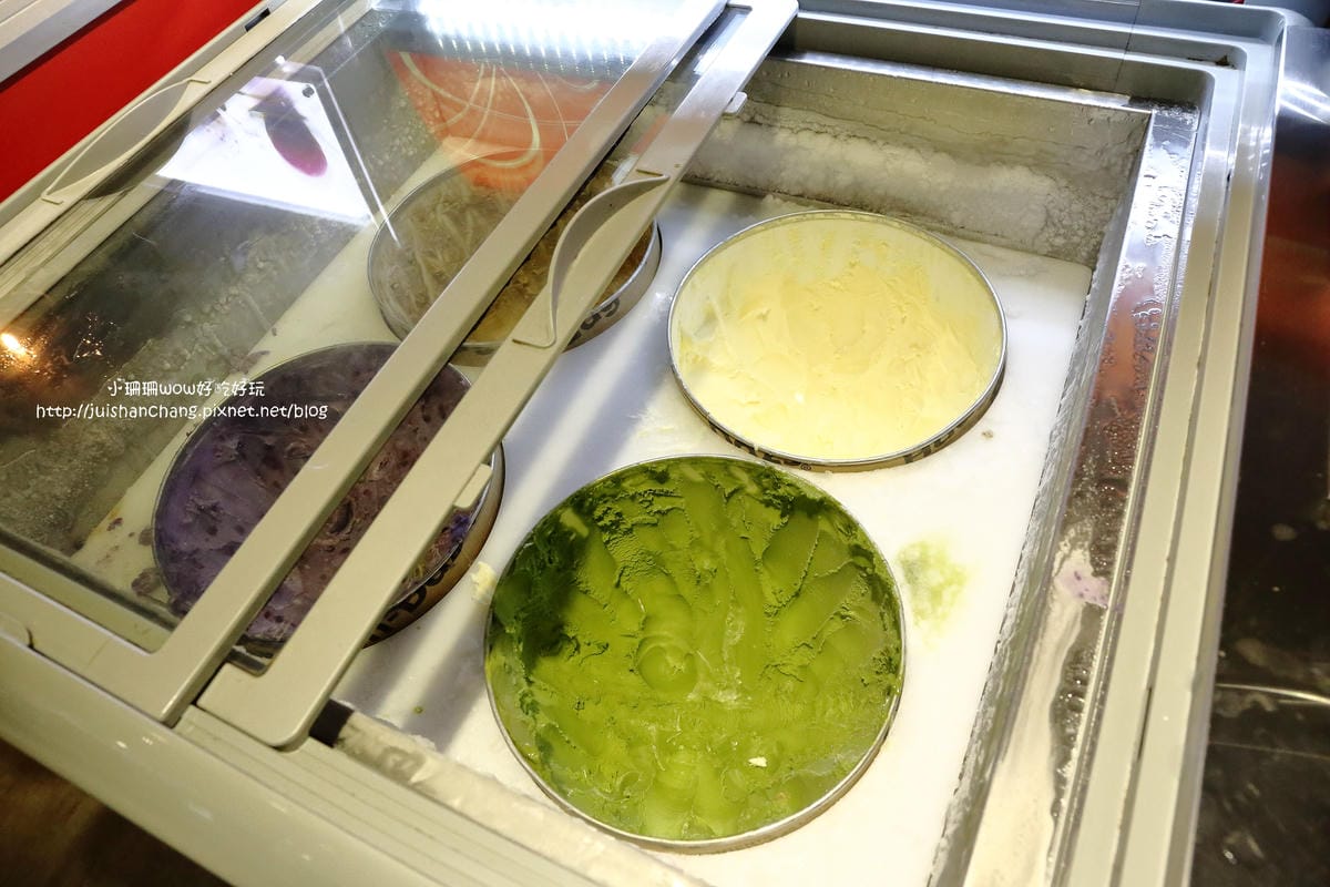 【食||台北】肉倉韓國烤肉吃到飽〜大胃王最愛！無限量供應之韓式烤肉+韓式小菜+哈根達斯吃到飽/西門韓式料理