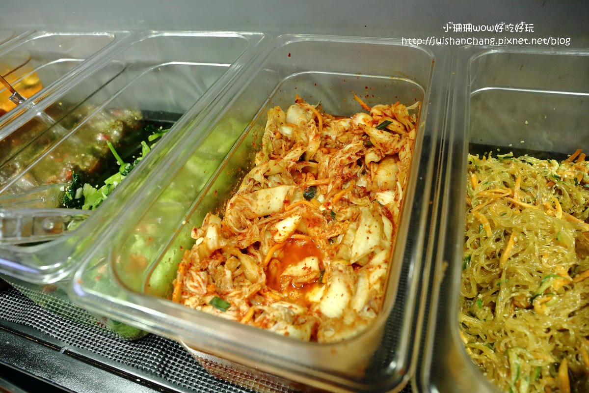 【食||台北】肉倉韓國烤肉吃到飽〜大胃王最愛！無限量供應之韓式烤肉+韓式小菜+哈根達斯吃到飽/西門韓式料理