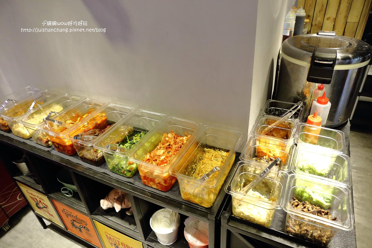 【食||台北】肉倉韓國烤肉吃到飽〜大胃王最愛！無限量供應之韓式烤肉+韓式小菜+哈根達斯吃到飽/西門韓式料理