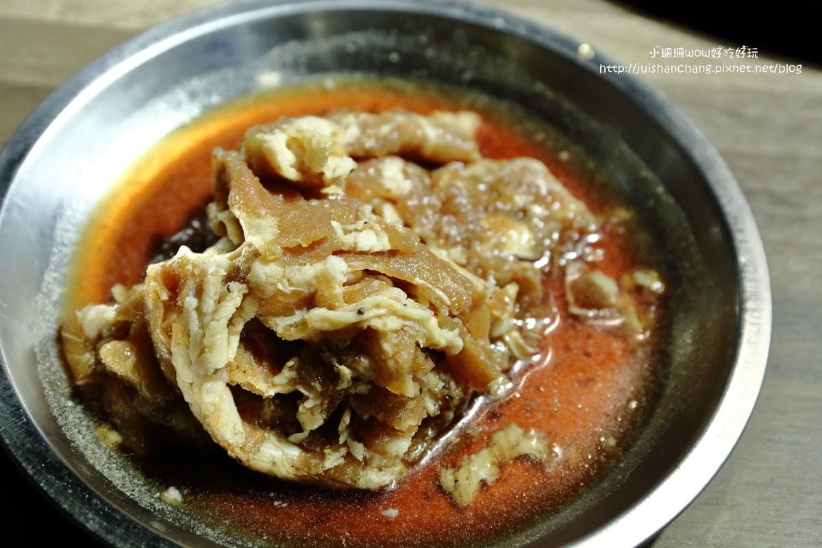 【食||台北】肉倉韓國烤肉吃到飽〜大胃王最愛！無限量供應之韓式烤肉+韓式小菜+哈根達斯吃到飽/西門韓式料理