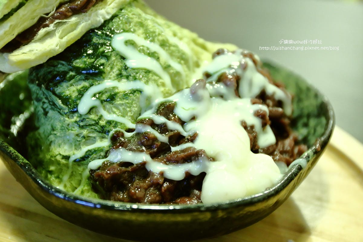 【食||板橋】震湶雪花冰〜板橋冰品推薦。敲可愛！今夏必吃的IG爆紅打卡人氣創意冰品，真正的水果製作的冰磚！