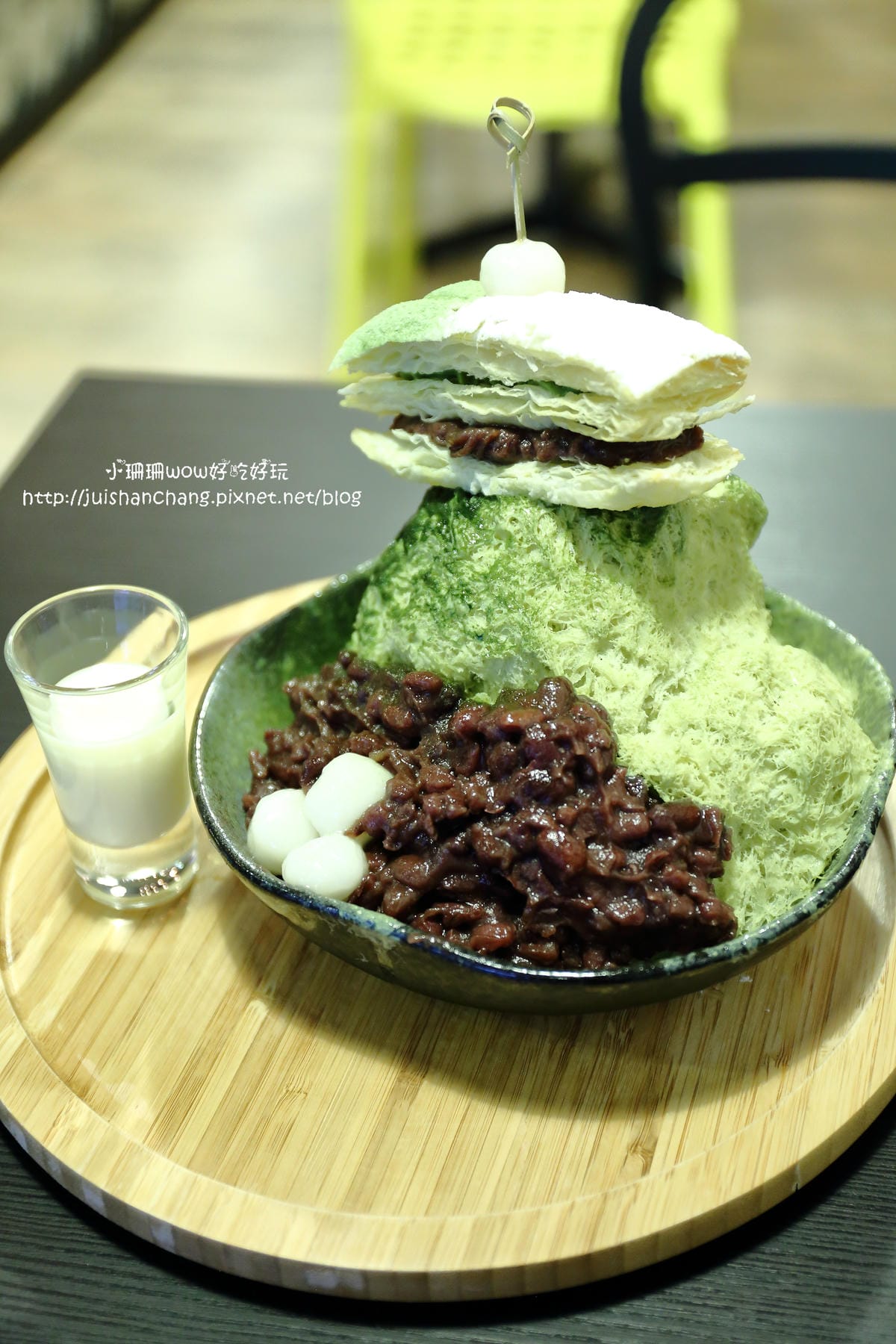 【食||板橋】震湶雪花冰〜板橋冰品推薦。敲可愛！今夏必吃的IG爆紅打卡人氣創意冰品，真正的水果製作的冰磚！