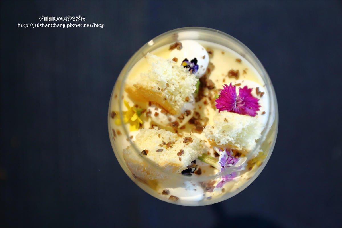 【食||台北】台北東區下午茶餐廳推薦：Wennce Naior 乃渥爾料理〜下午茶當貴婦不用花大錢，一系列全新的甜點，將繽紛花草的時尚元素融入甜點