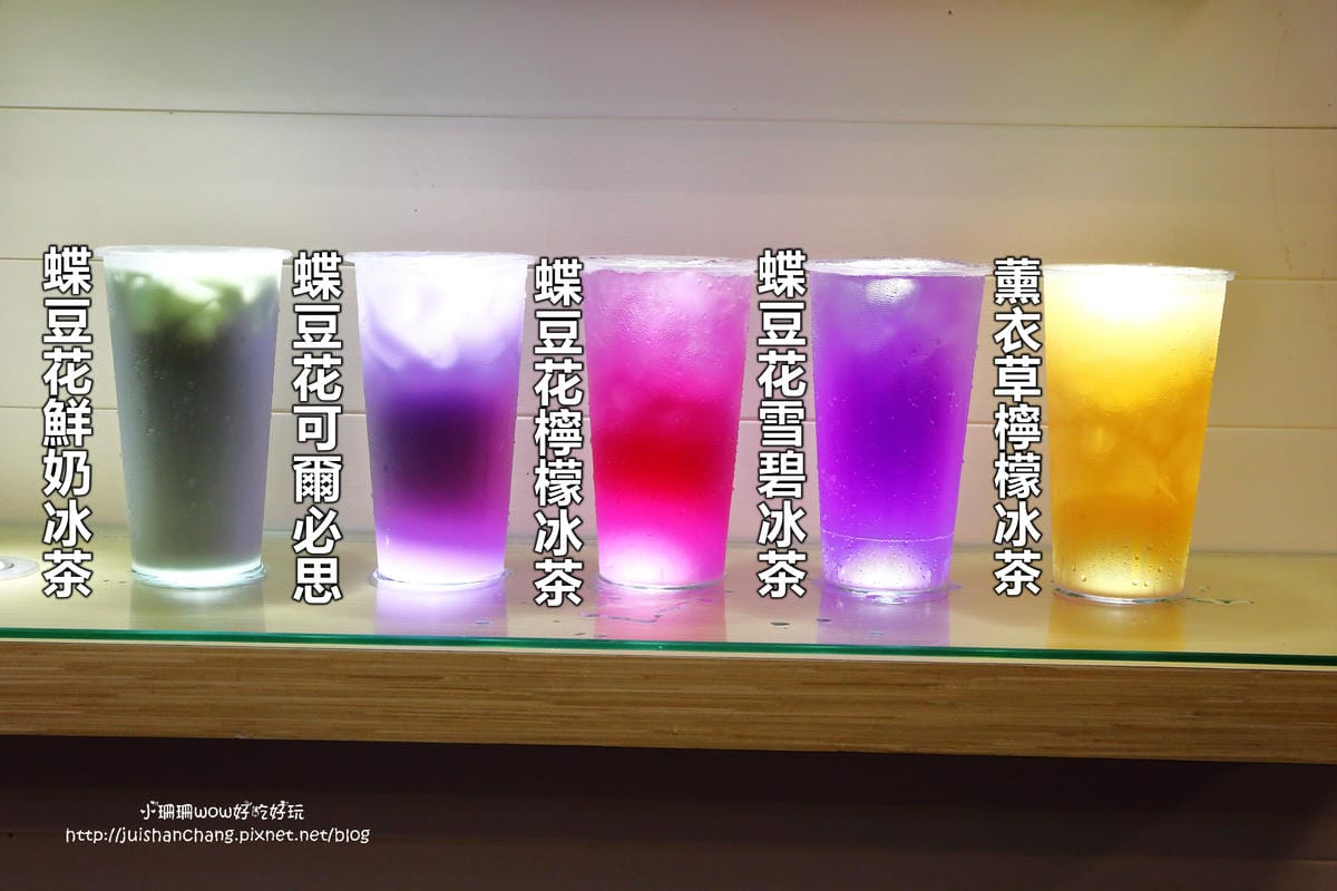 【食||台中大甲】台灣雷夢。今夏最夯的夢幻「星空飲料」〜手握一杯彷彿進入星空奇幻旅程，繽紛漸層飲料就是要融化你的心！