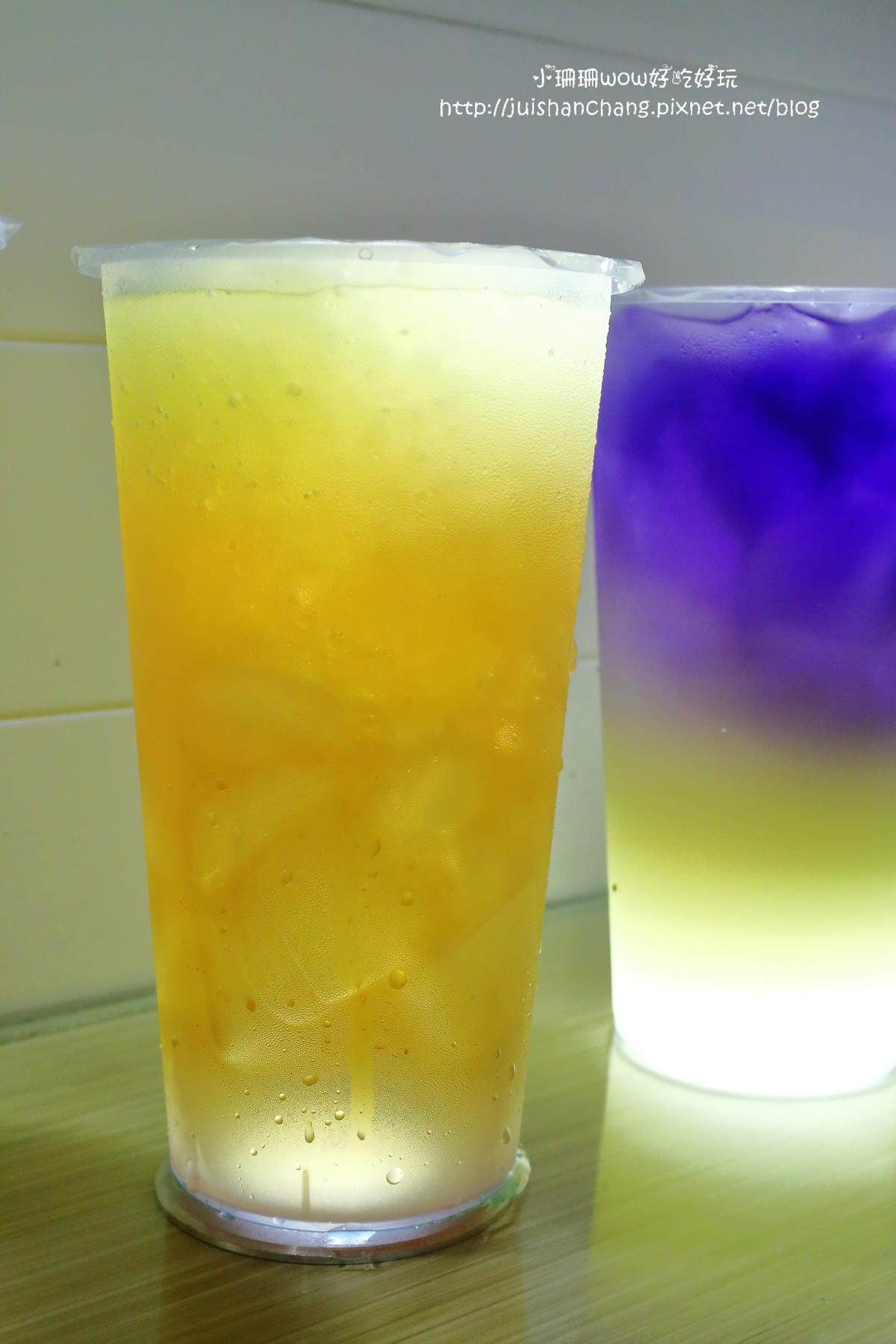 【食||台中大甲】台灣雷夢。今夏最夯的夢幻「星空飲料」〜手握一杯彷彿進入星空奇幻旅程，繽紛漸層飲料就是要融化你的心！