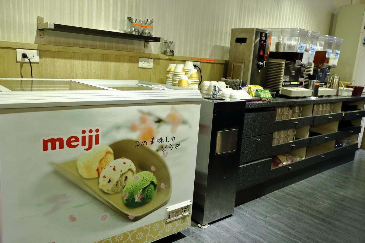 【食||永和】鮮田屋精緻火鍋店〜CP值高好吃好喝的小火鍋，食材新鮮，肉給的很大方，絕對物超所值 ！(已歇業)