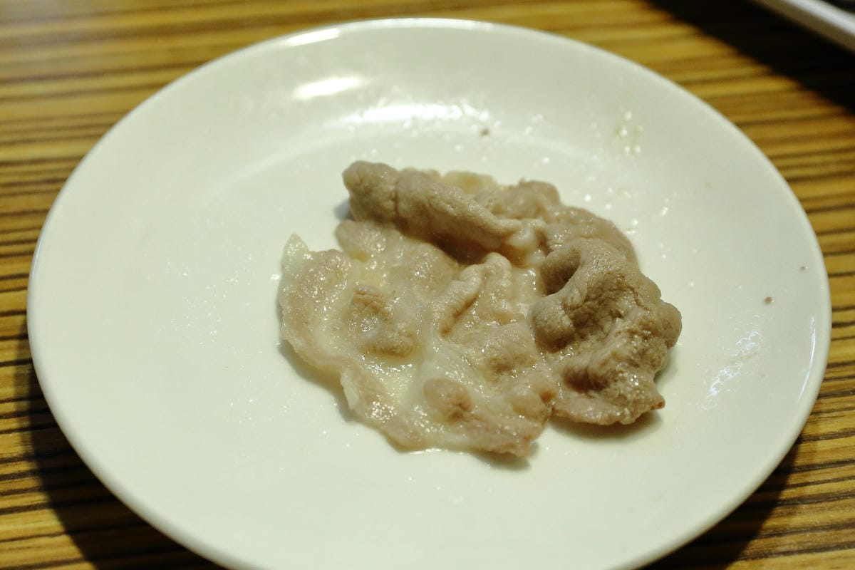 【食||永和】鮮田屋精緻火鍋店〜CP值高好吃好喝的小火鍋，食材新鮮，肉給的很大方，絕對物超所值 ！(已歇業)