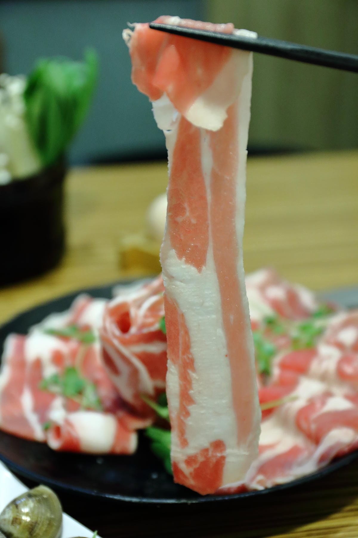 【食||永和】鮮田屋精緻火鍋店〜CP值高好吃好喝的小火鍋，食材新鮮，肉給的很大方，絕對物超所值 ！(已歇業)