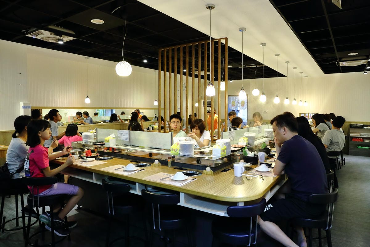 【食||永和】鮮田屋精緻火鍋店〜CP值高好吃好喝的小火鍋，食材新鮮，肉給的很大方，絕對物超所值 ！(已歇業)