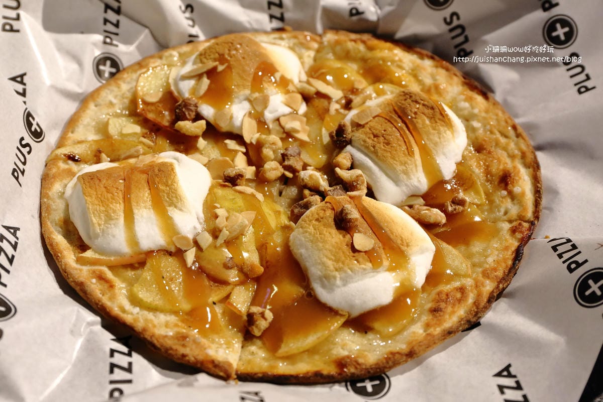 【食||台北】Plus Pizza〜自己的PIZZA自己作主/藝人梁靜茹開的超人氣餐廳/公館美食（已歇業）