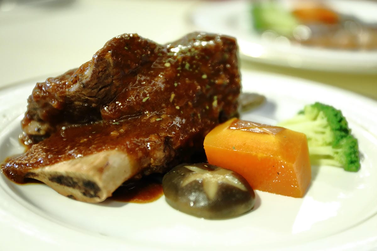 【食||台北】鼎極魚翅〜負擔得起的奢華享受，高貴不貴台北魚翅餐廳