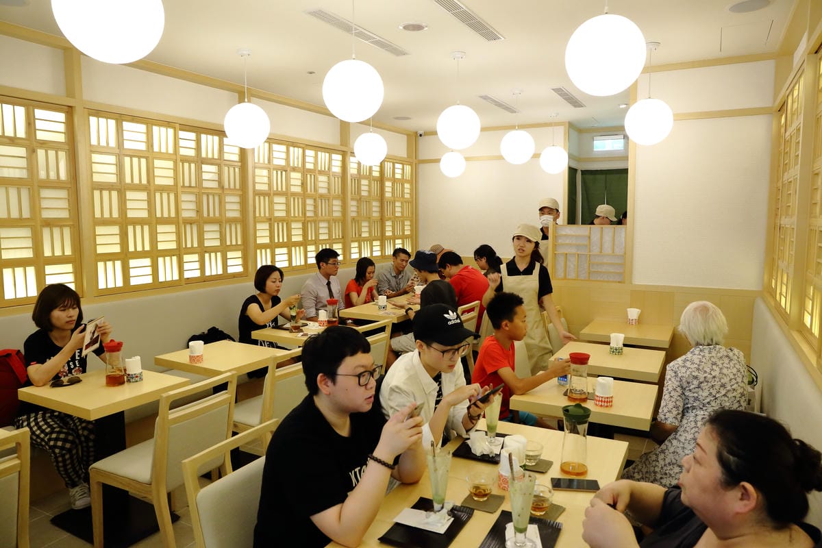 【食||台北】伊藤久右衛門抹茶專賣店〜海外第一間直營分店正式開幕！限量是殘酷的。。。內用《抹茶芭菲》每日限量，今夏抹茶控絕對不能錯過的一家店！