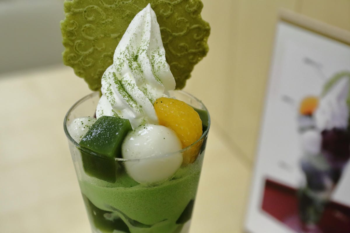 【食||台北】伊藤久右衛門抹茶專賣店〜海外第一間直營分店正式開幕！限量是殘酷的。。。內用《抹茶芭菲》每日限量，今夏抹茶控絕對不能錯過的一家店！