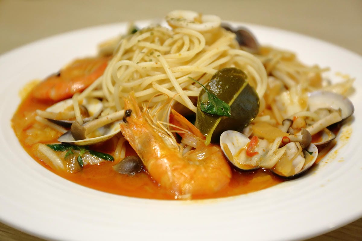 【食||中壢】Cocomic Pasta  可可米義大利麵〜中原大學旁義大利麵/焗烤/鑄鐵鍋料理，學區平價好味道，吃飽又不傷荷包！(已歇業)