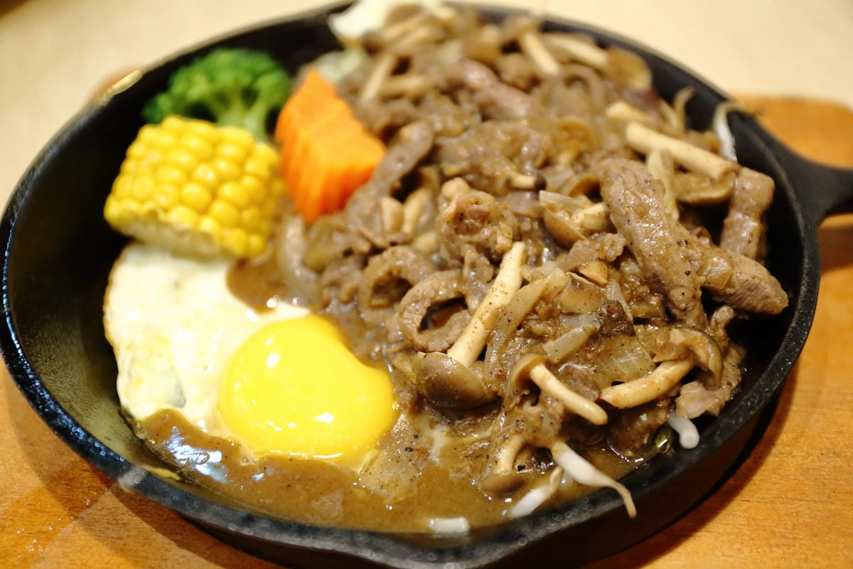 【食||中壢】Cocomic Pasta  可可米義大利麵〜中原大學旁義大利麵/焗烤/鑄鐵鍋料理，學區平價好味道，吃飽又不傷荷包！(已歇業)