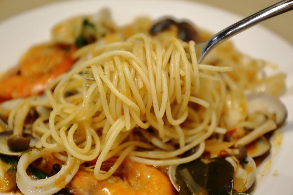 【食||中壢】Cocomic Pasta  可可米義大利麵〜中原大學旁義大利麵/焗烤/鑄鐵鍋料理，學區平價好味道，吃飽又不傷荷包！(已歇業)