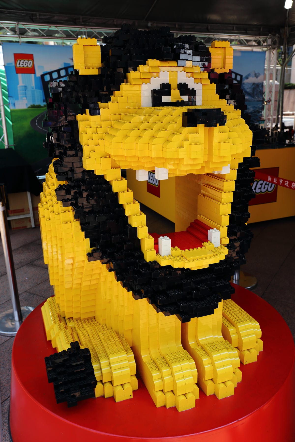 【新北親子旅遊景點推薦】2016 新北市兒童藝術節─童話城堡‬〜與虎克船長一起大冒險，一年一度暑假兒童盛會熱鬧登場！