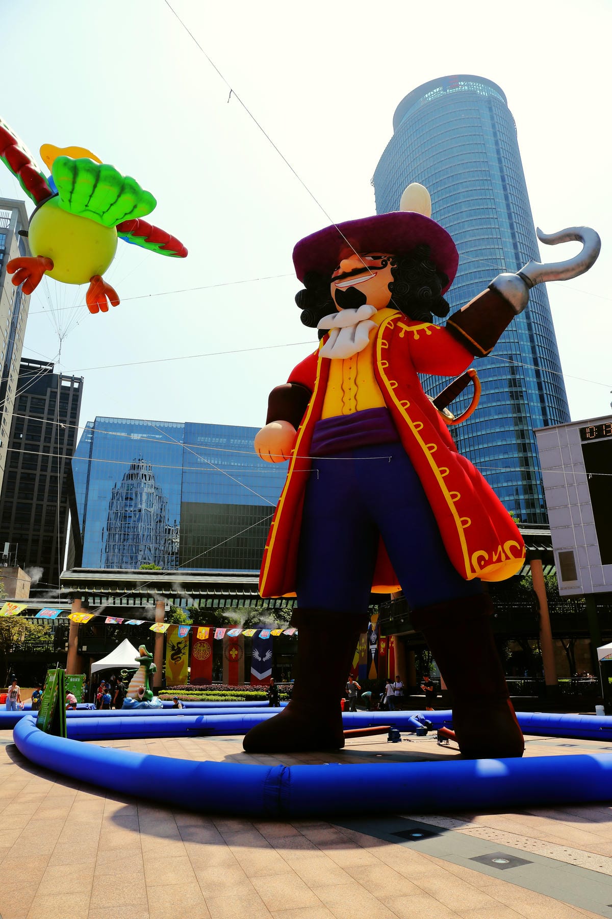 【新北親子旅遊景點推薦】2016 新北市兒童藝術節─童話城堡‬〜與虎克船長一起大冒險，一年一度暑假兒童盛會熱鬧登場！