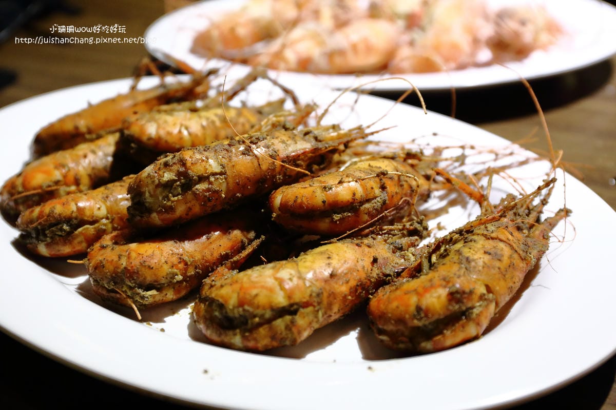 【食||台北】燒蝦〜大同區延平北路/活蝦居酒屋。活泰國蝦現點現撈，蝦子控的天堂！