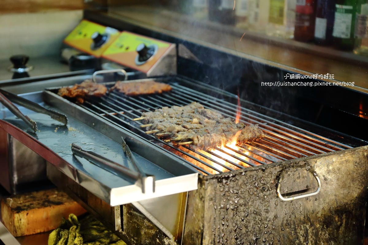 【食||台北】燒蝦〜大同區延平北路/活蝦居酒屋。活泰國蝦現點現撈，蝦子控的天堂！