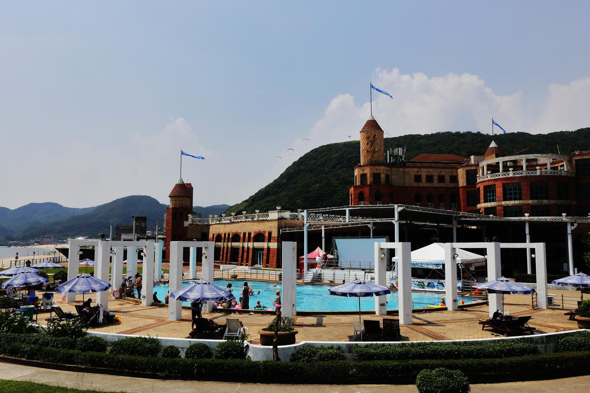 【遊||萬里】2016翡翠灣夏日樂園〜這麼熱不玩水是要幹嘛呢？北海岸玩水趣，清涼一夏！