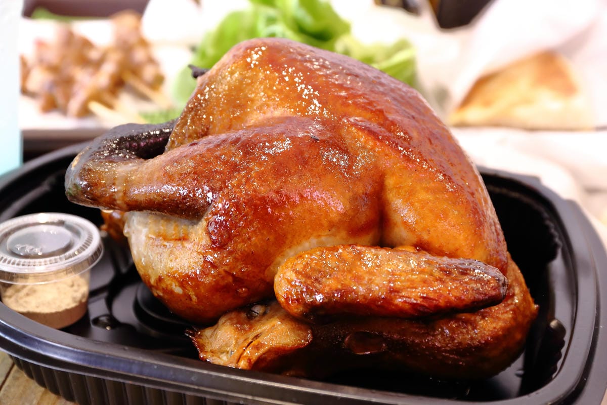 【食||新北八里】新時代香雞城〜回來了！全台灣第一家手扒雞店，試營運搶先吃！(已歇業)