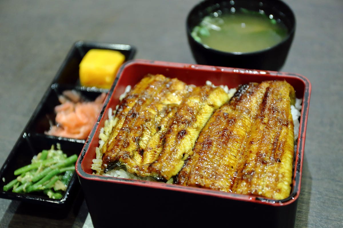 【食||台北】御成町浪漫鰻屋〜食尚玩家推薦。多樣鰻魚創意料理，原來鰻魚也可以這樣吃！