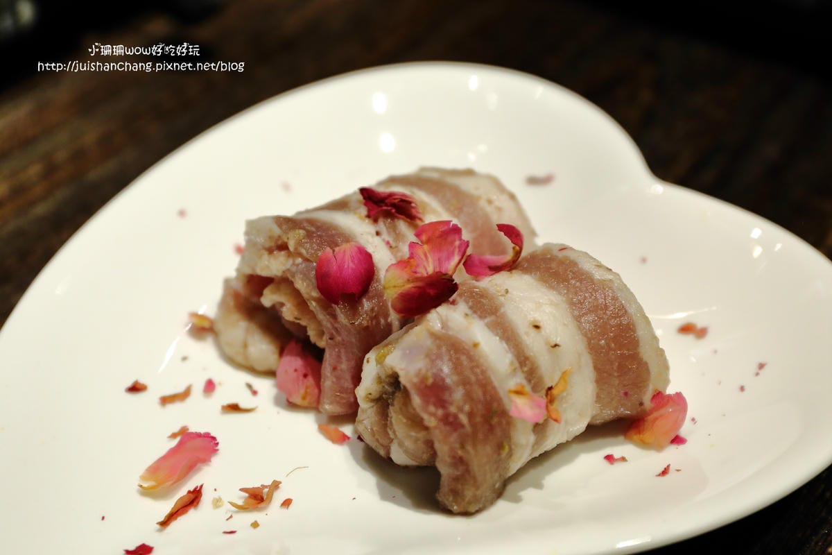 【食||台北】啾哇嘿喲〜南京復興韓式料理新開幕！全台灣第一家八色烤牛肉，八種口味一次滿足！