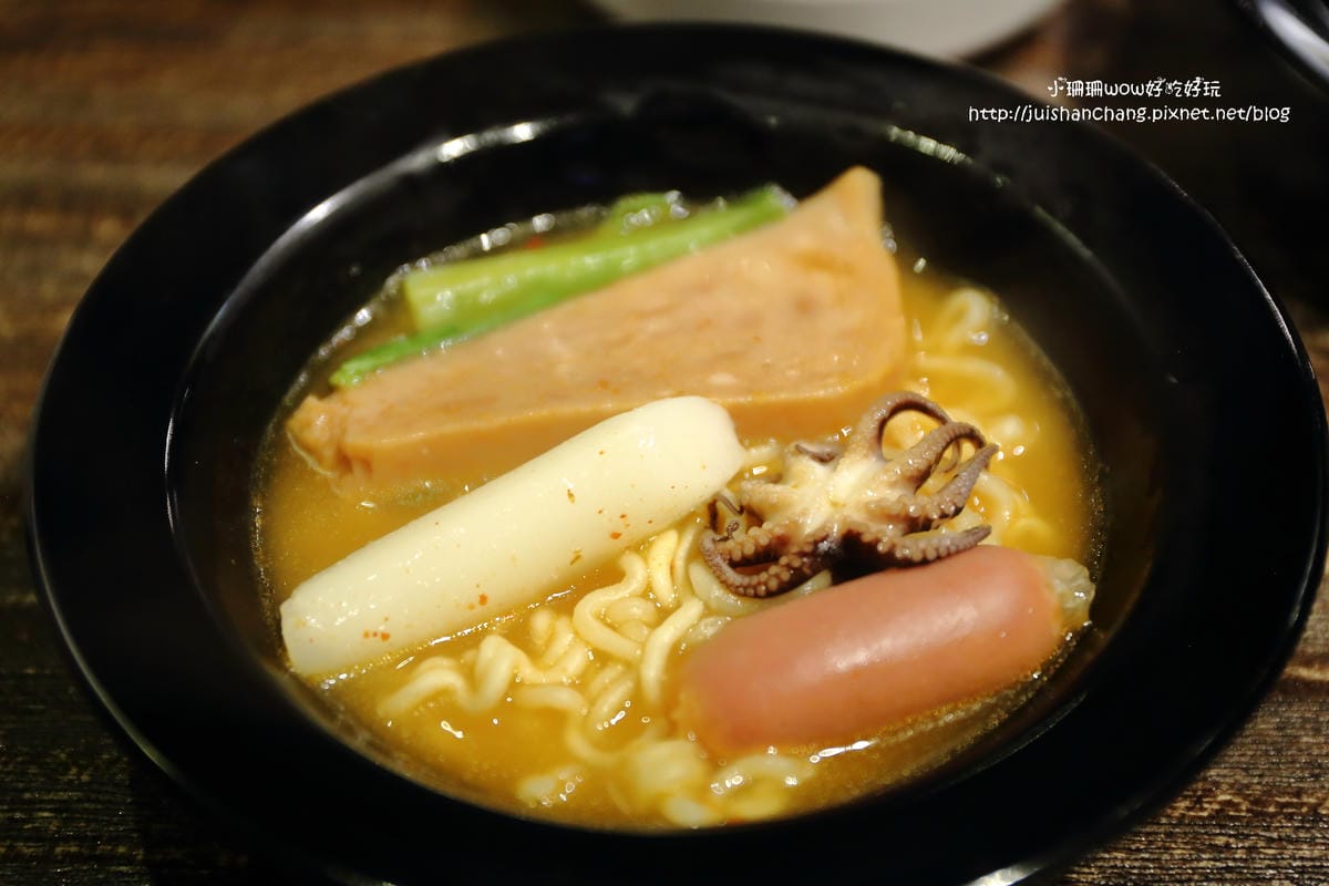 【食||台北】啾哇嘿喲〜南京復興韓式料理新開幕！全台灣第一家八色烤牛肉，八種口味一次滿足！