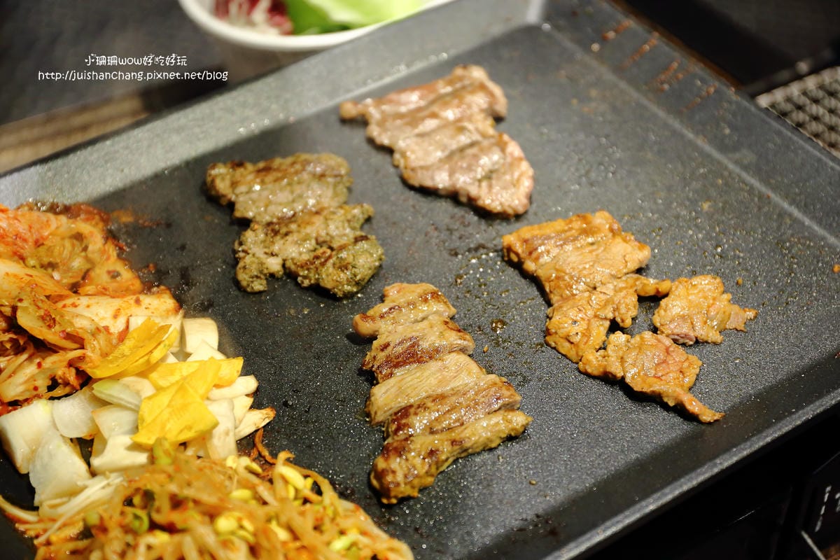 【食||台北】啾哇嘿喲〜南京復興韓式料理新開幕！全台灣第一家八色烤牛肉，八種口味一次滿足！