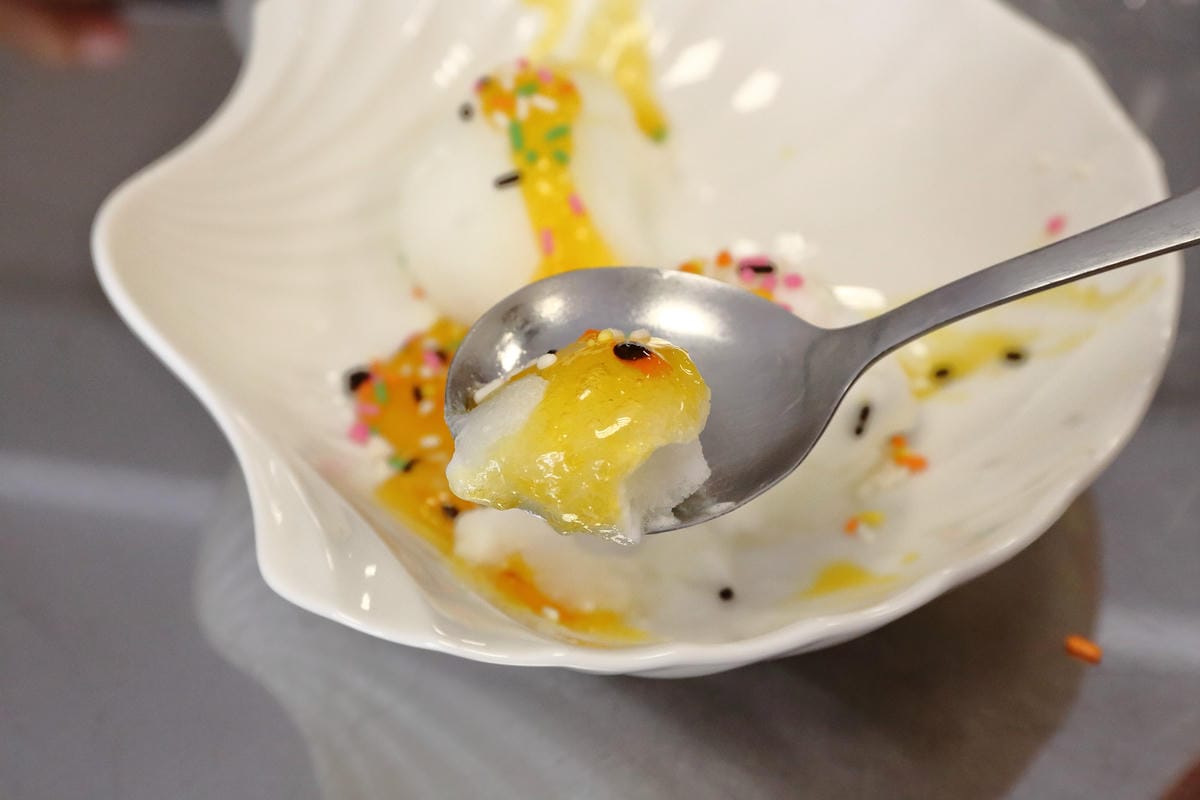 【食||蘆洲】古早味旺來冰店〜蘆洲冰店推薦。古早味鳳梨剉冰，沁涼甜滋滋，新鮮不咬舌！