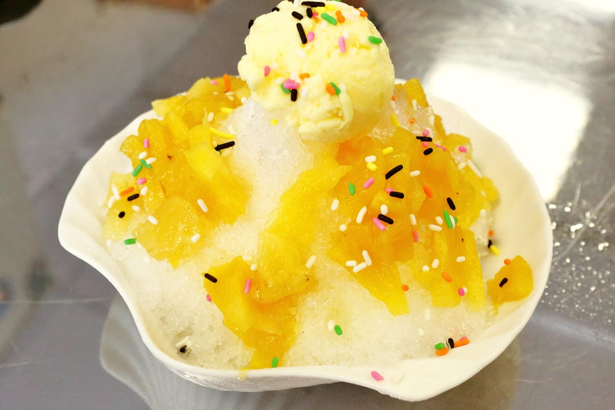 【食||蘆洲】古早味旺來冰店〜蘆洲冰店推薦。古早味鳳梨剉冰，沁涼甜滋滋，新鮮不咬舌！