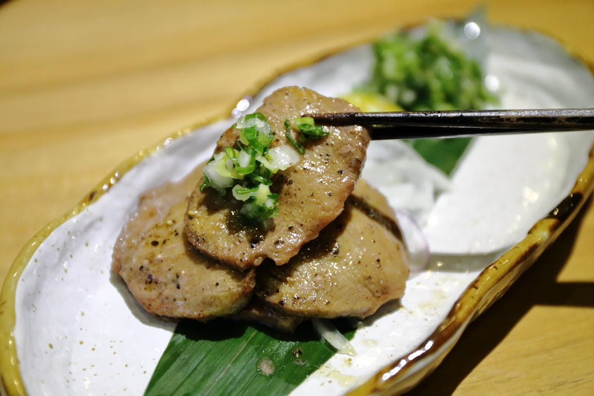 【食||台北】木屐串燒〜市民大道居酒屋。溫暖系日式串燒居酒屋，一起乾吧！