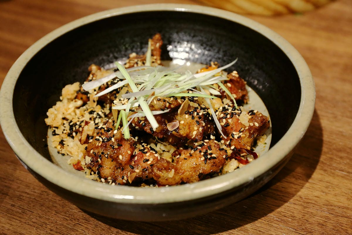 【食||板橋】飯饌韓式料理餐廳-板橋誠品店〜府中韓式料理新開幕！正統韓食，韓式小菜任你吃到飽！