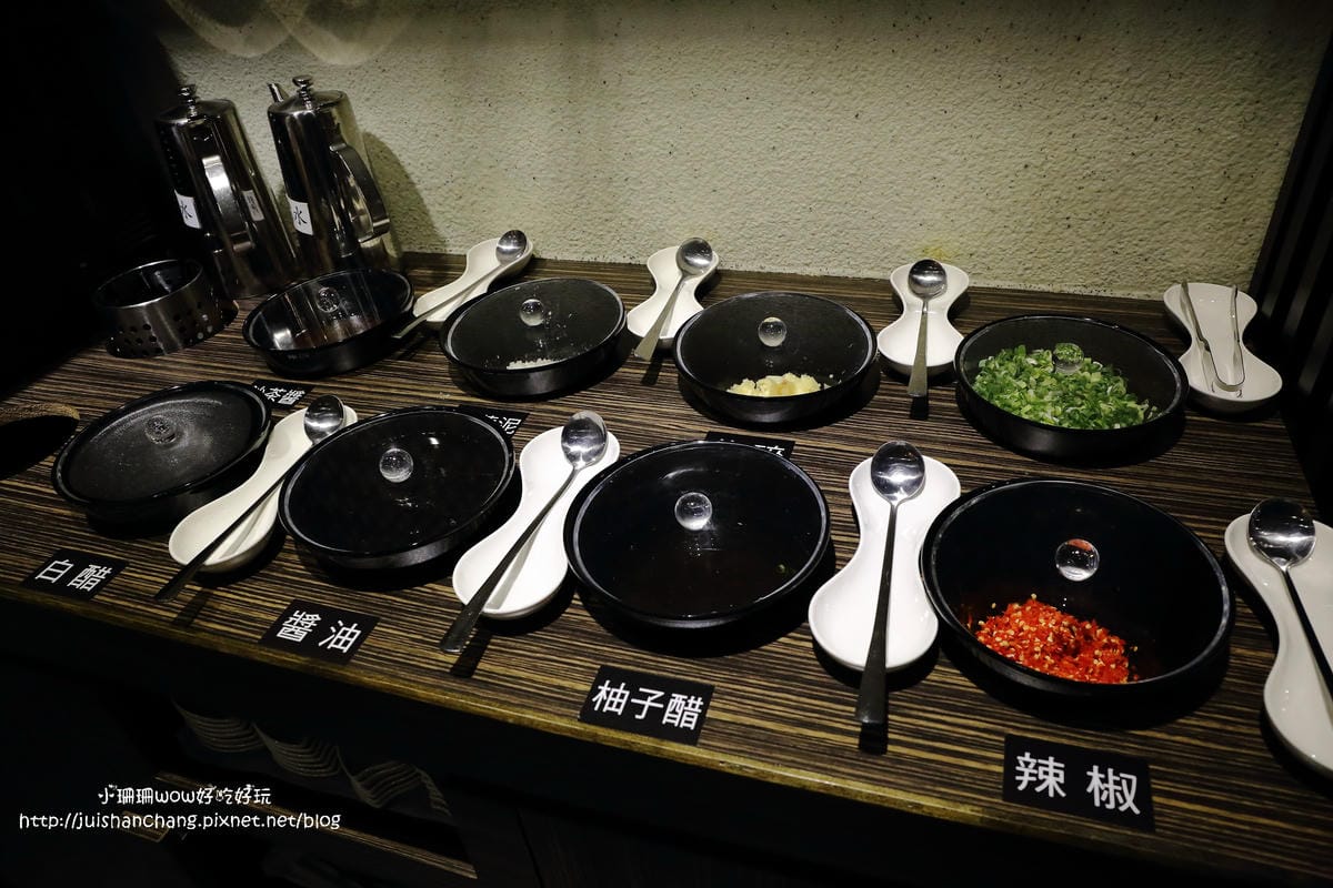 【食||台北】大釧鍋物〜懸賞5億貝里『藍波龍蝦』緝捕歸案？！主打活海鮮，新鮮看得見，頂級食材，高貴不貴的享受！