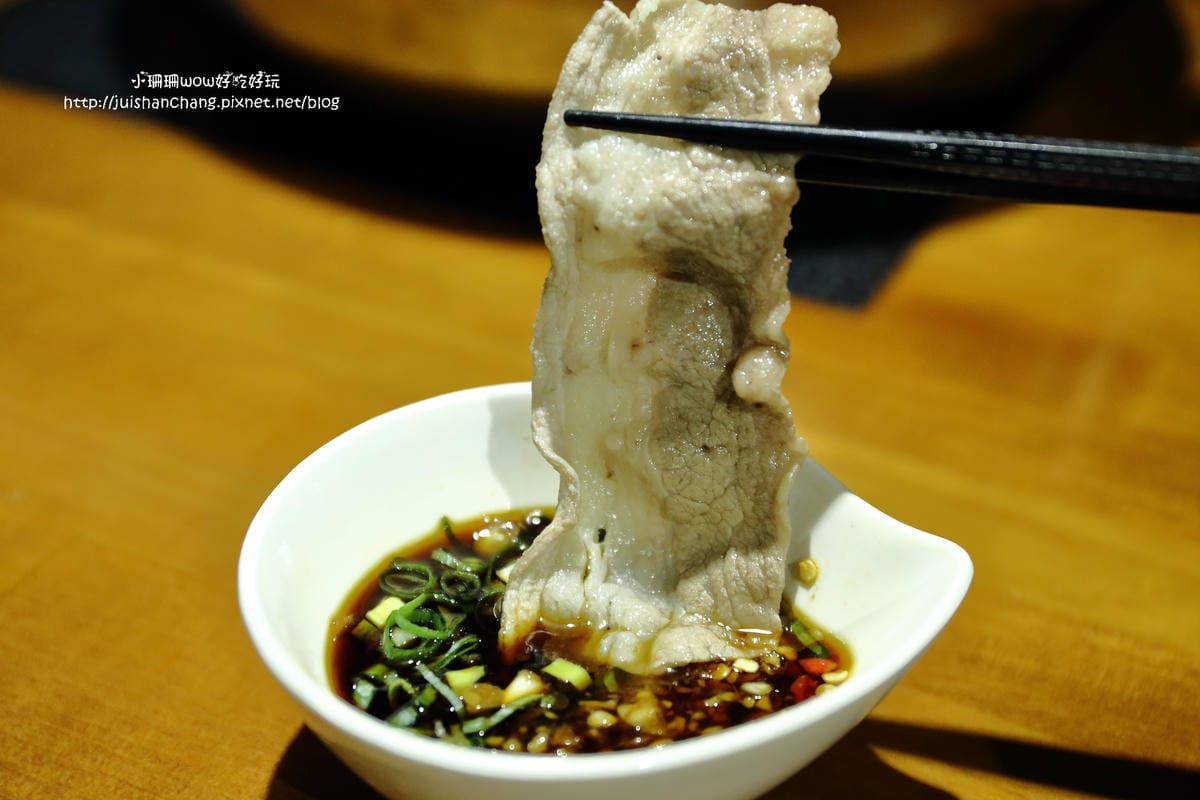 【食||台北】大釧鍋物〜懸賞5億貝里『藍波龍蝦』緝捕歸案？！主打活海鮮，新鮮看得見，頂級食材，高貴不貴的享受！