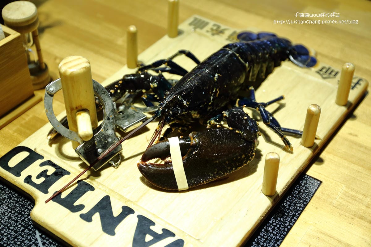 【食||台北】大釧鍋物〜懸賞5億貝里『藍波龍蝦』緝捕歸案？！主打活海鮮，新鮮看得見，頂級食材，高貴不貴的享受！