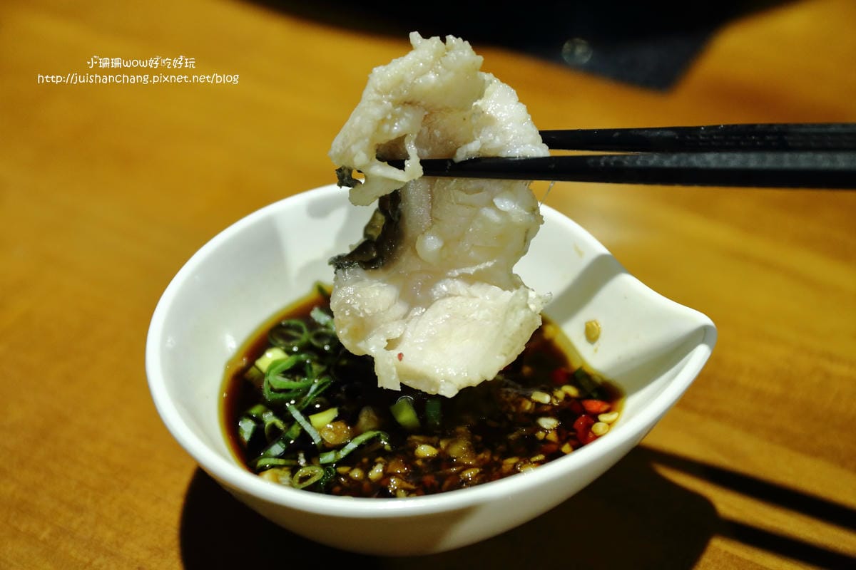 【食||台北】大釧鍋物〜懸賞5億貝里『藍波龍蝦』緝捕歸案？！主打活海鮮，新鮮看得見，頂級食材，高貴不貴的享受！