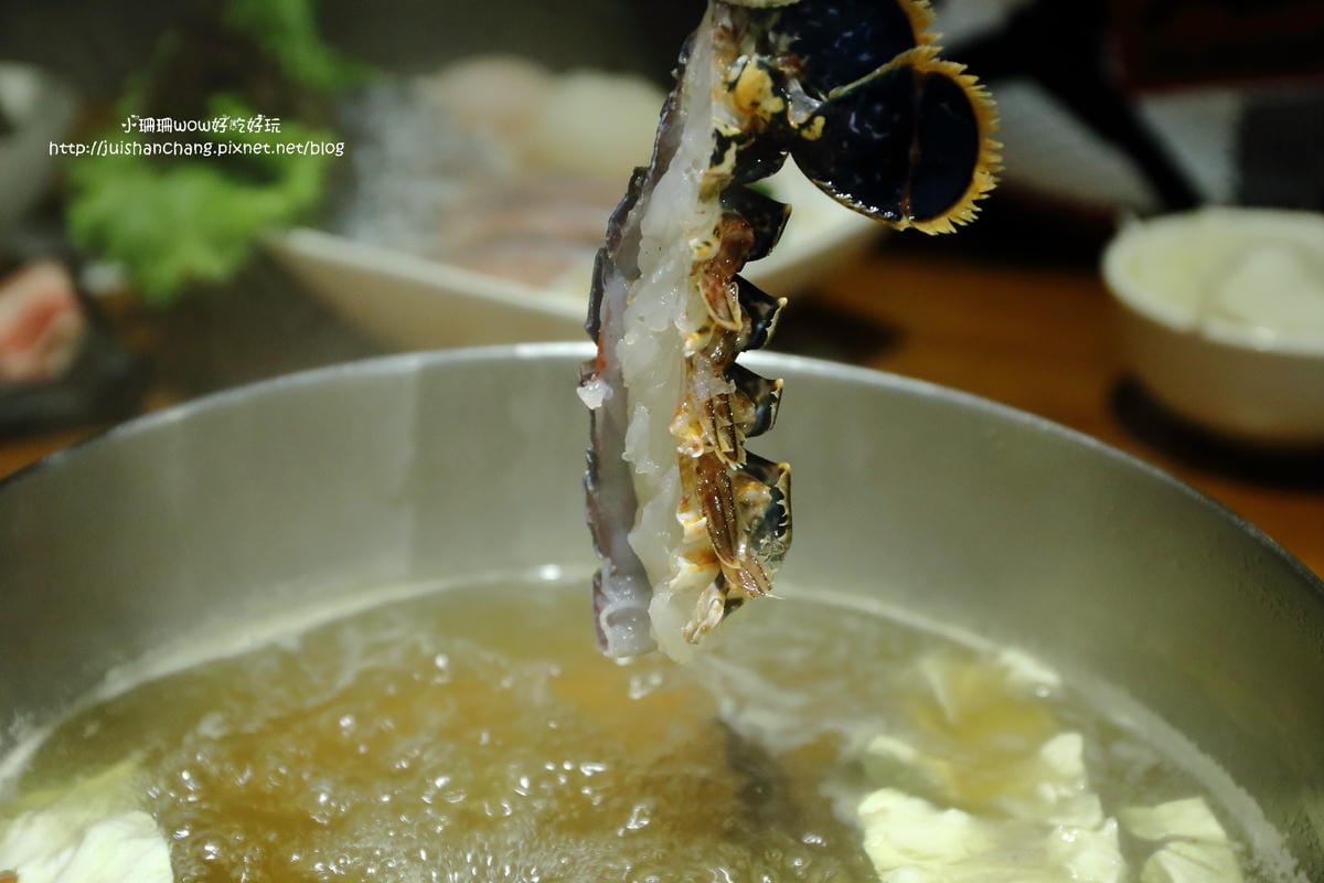 【食||台北】大釧鍋物〜懸賞5億貝里『藍波龍蝦』緝捕歸案？！主打活海鮮，新鮮看得見，頂級食材，高貴不貴的享受！
