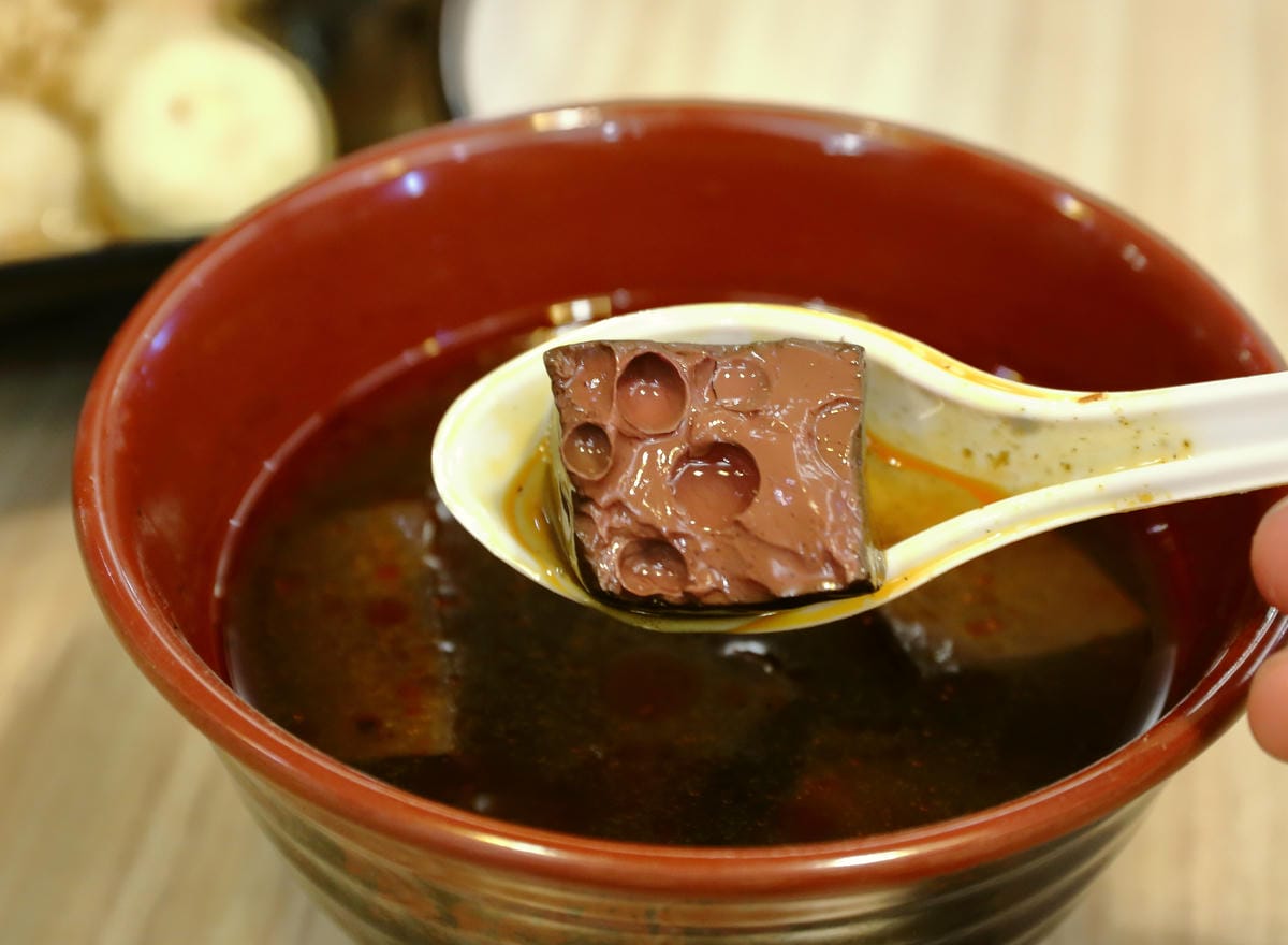 【食||桃園】就醬滷川式滷味～來自四川的麻辣燙，多項食材獨家自製，香辣快感，一吃上癮！(已歇業)