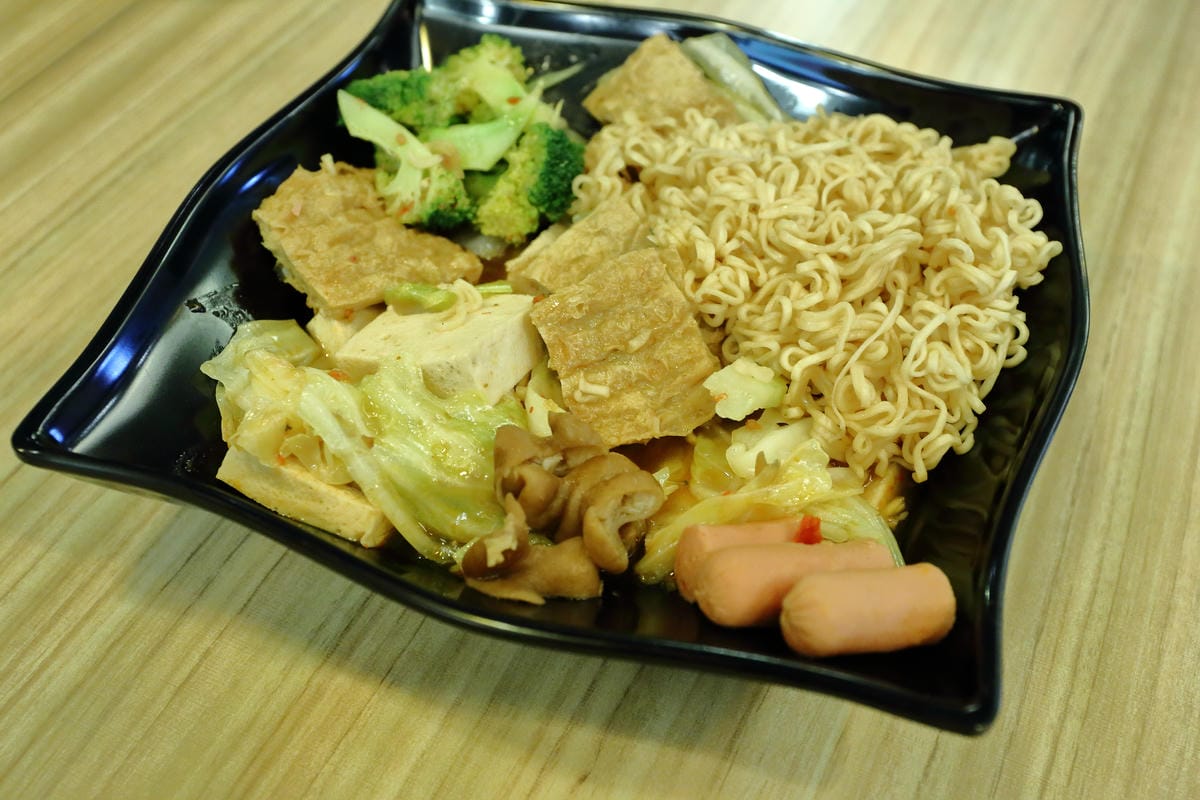 【食||桃園】就醬滷川式滷味～來自四川的麻辣燙，多項食材獨家自製，香辣快感，一吃上癮！(已歇業)