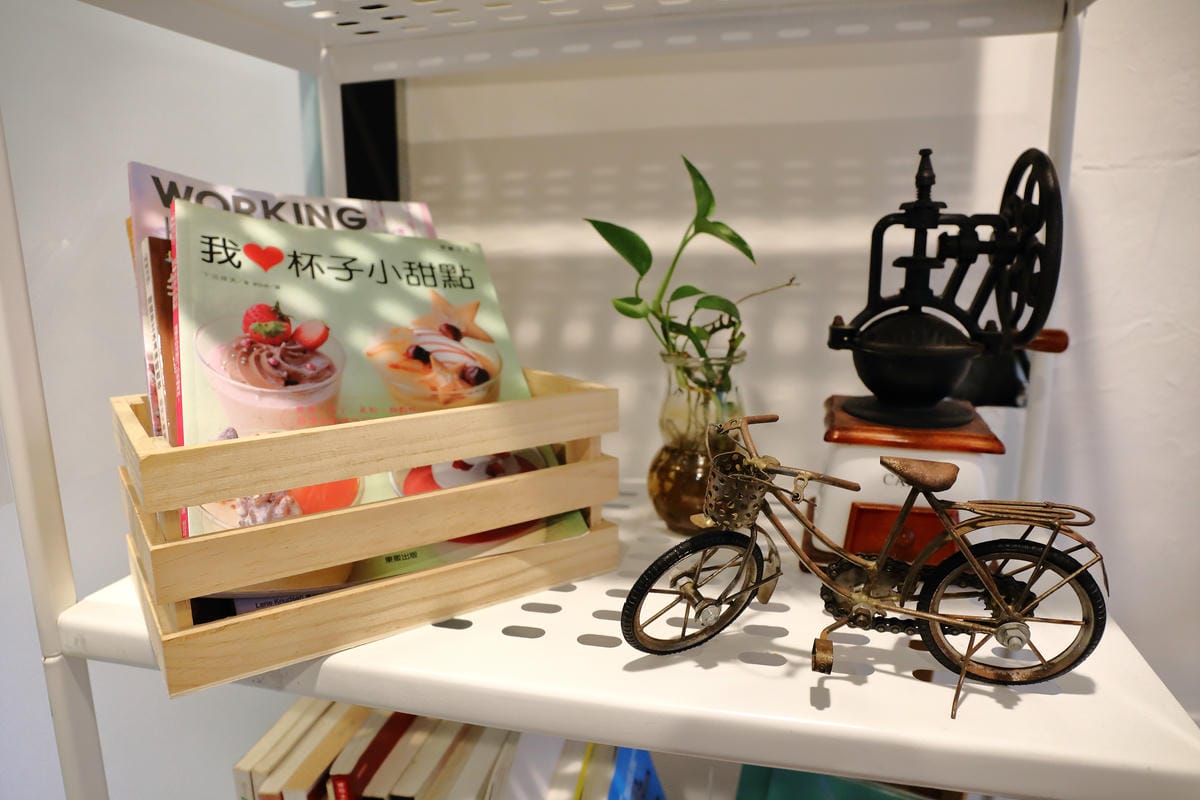 【食。台北】At • First Brunch 緣來〜雙連早午餐。隱藏在巷弄的懷舊風小店，平價人氣早午餐/義大利麵/漢堡