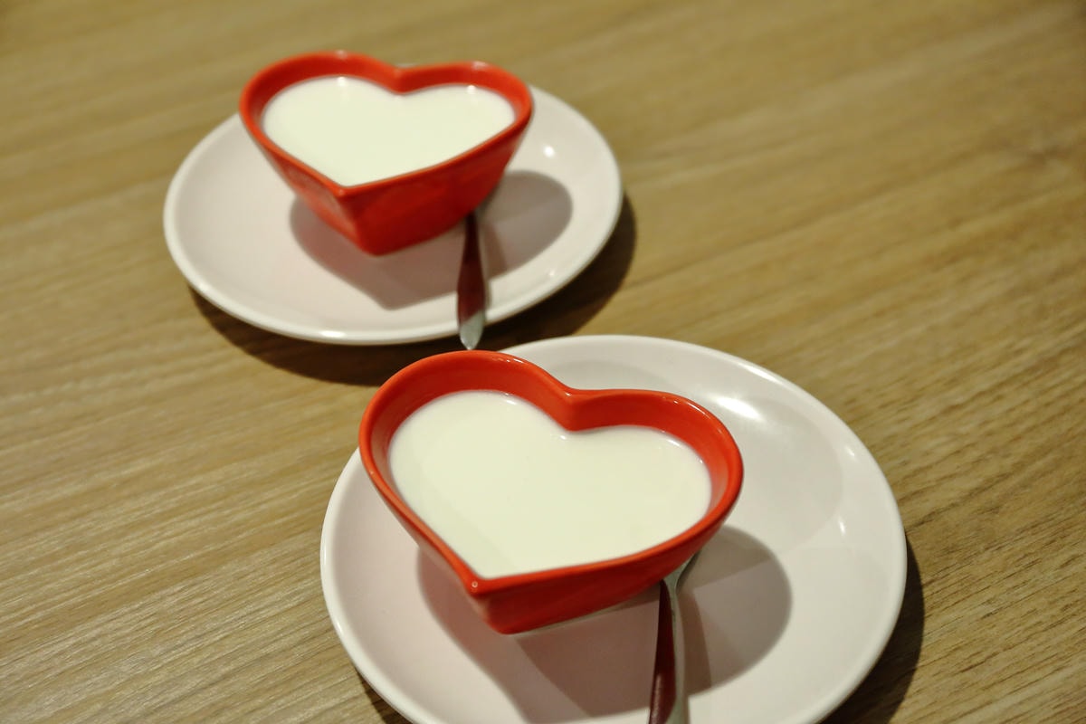 【食。板橋】Ethan’s 義式料理〜亞東醫院站美食。大份量平價義式料理,巨無霸魷魚麵整隻上桌!