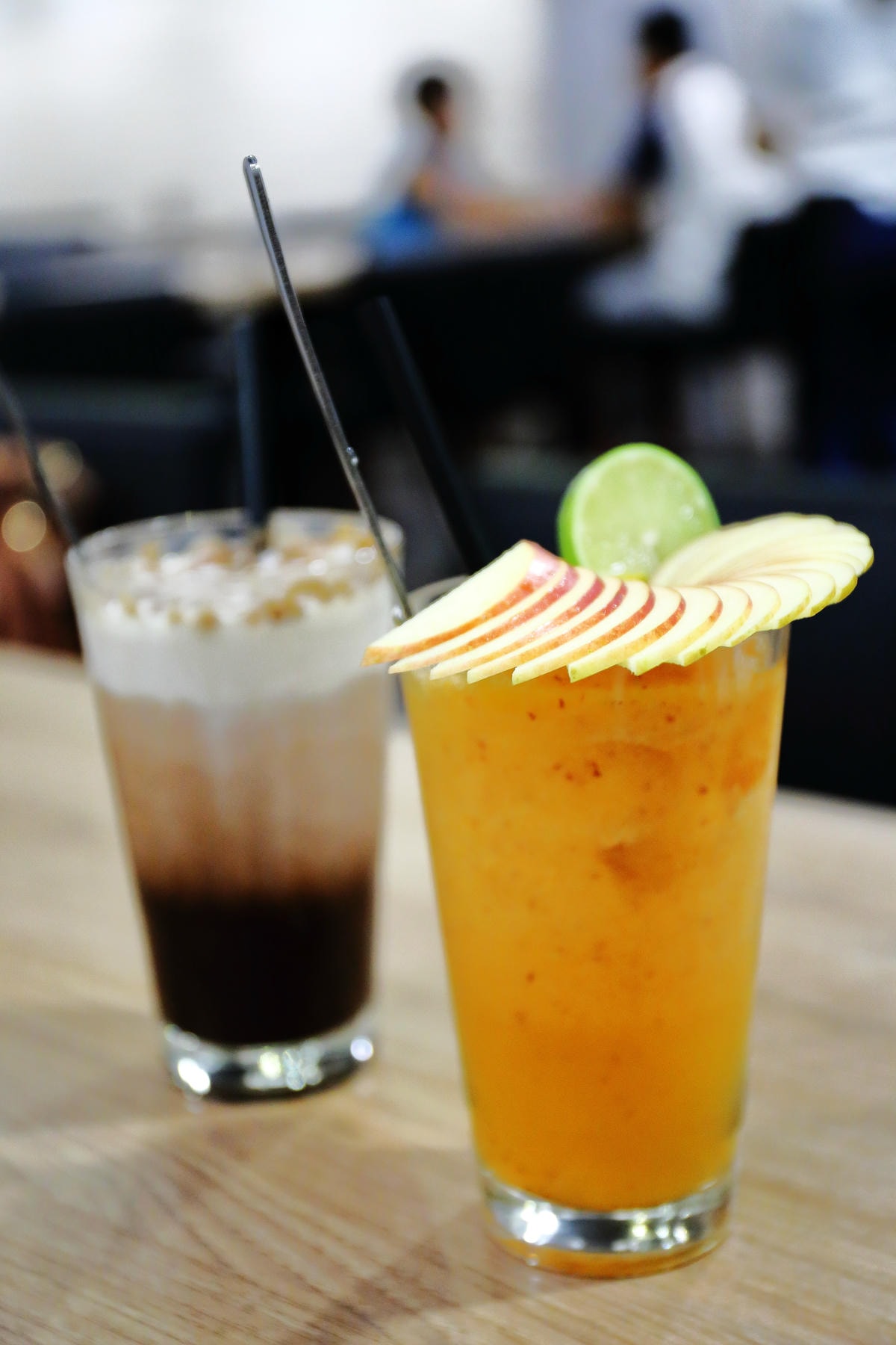 【食。板橋】Ethan’s 義式料理〜亞東醫院站美食。大份量平價義式料理,巨無霸魷魚麵整隻上桌!