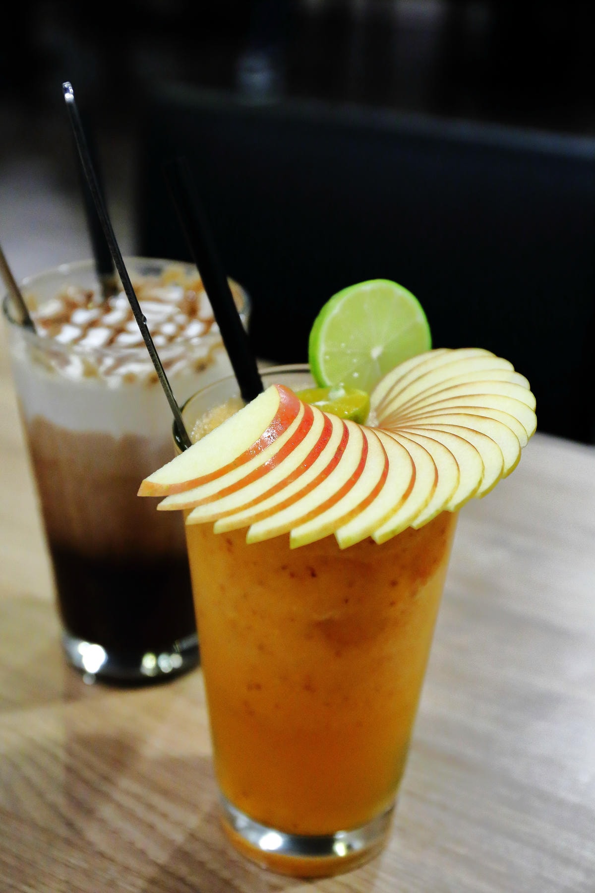 【食。板橋】Ethan’s 義式料理〜亞東醫院站美食。大份量平價義式料理,巨無霸魷魚麵整隻上桌!