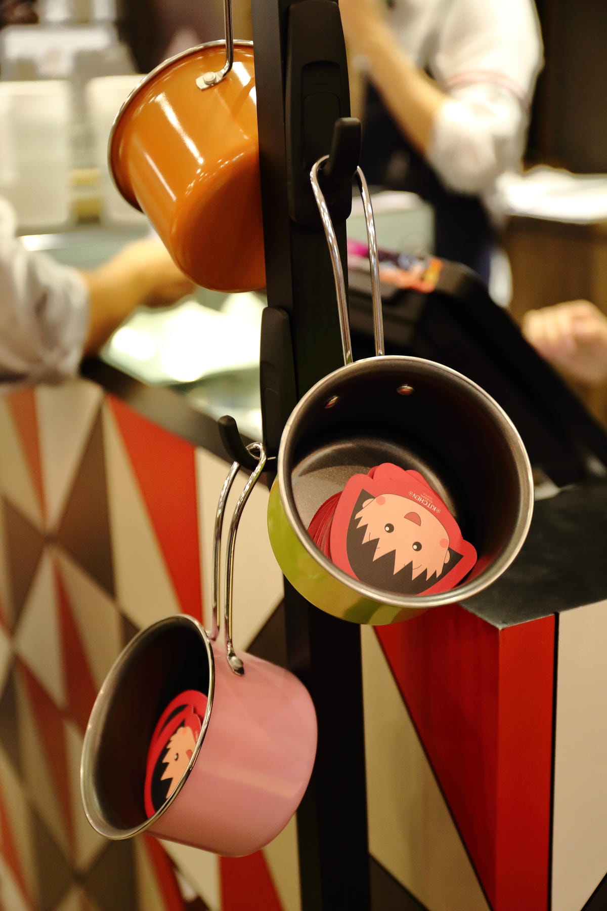 【食。台北】櫻桃小丸子主題餐廳〜全球首家「小丸子主題餐廳」終於來台北惹!丸迷請努力尖叫吧!(已歇業)