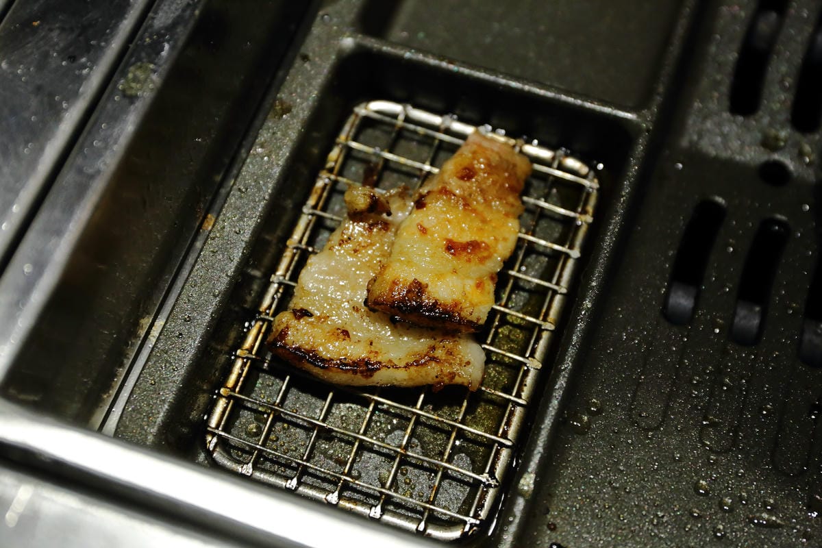 【食。中壢】韓舍韓式烤肉吃到飽〜烤肉男女韓式烤肉吃到飽、韓式美味無限供應，超療癒烤五花肉大口吃！(已歇業)