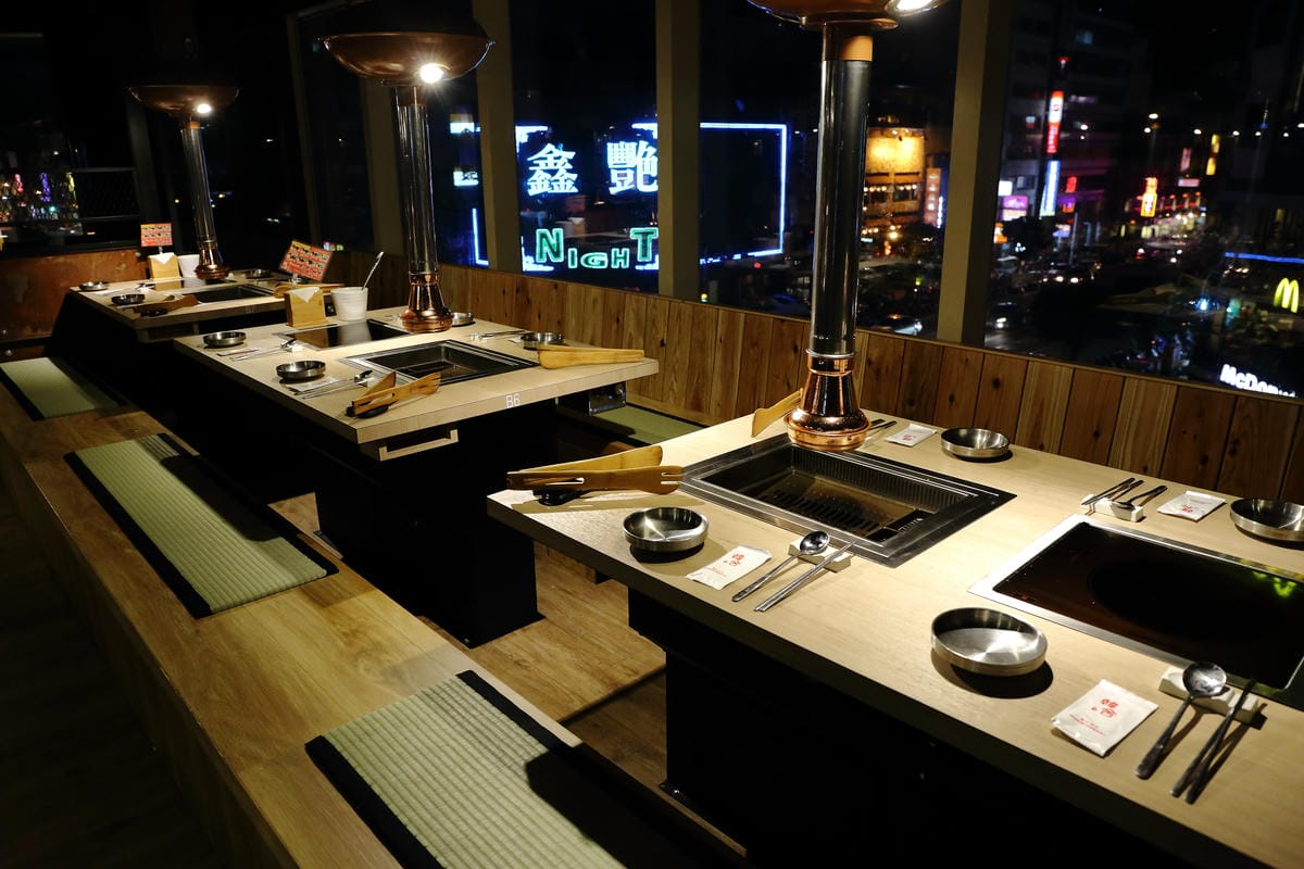 【食。中壢】韓舍韓式烤肉吃到飽〜烤肉男女韓式烤肉吃到飽、韓式美味無限供應，超療癒烤五花肉大口吃！(已歇業)