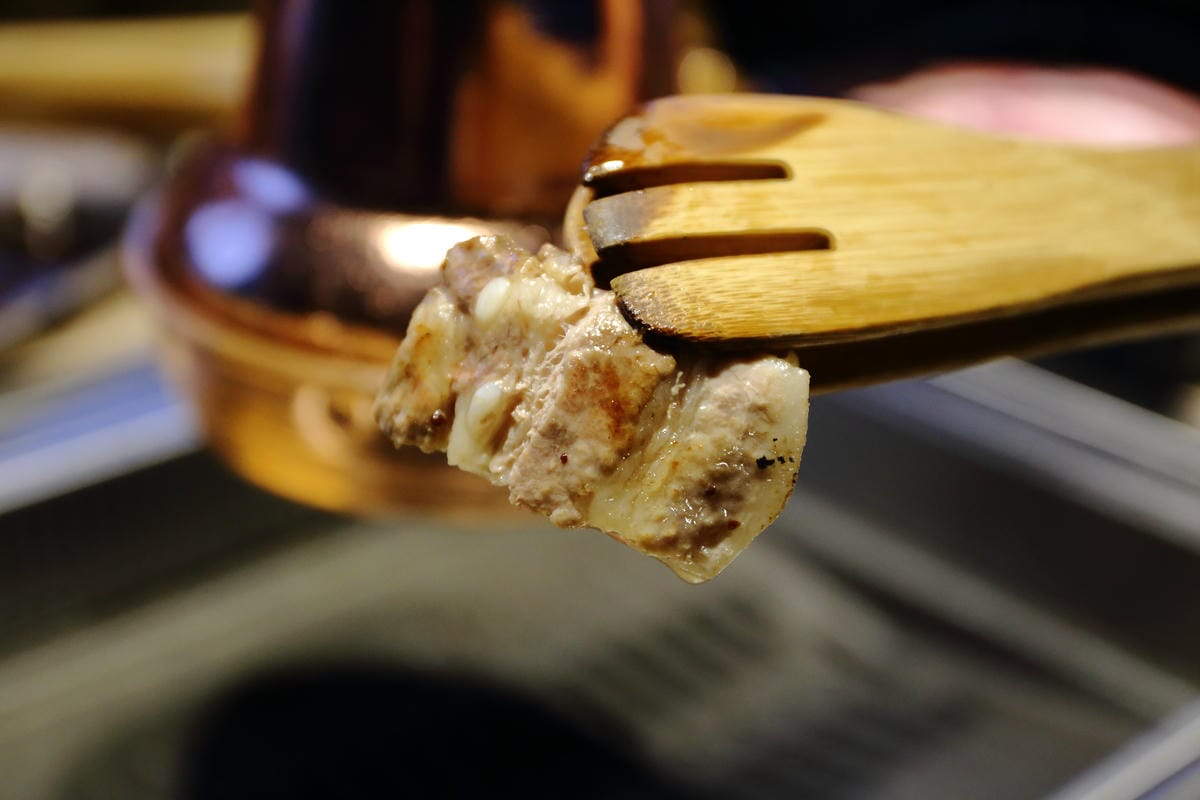 【食。中壢】韓舍韓式烤肉吃到飽〜烤肉男女韓式烤肉吃到飽、韓式美味無限供應，超療癒烤五花肉大口吃！(已歇業)